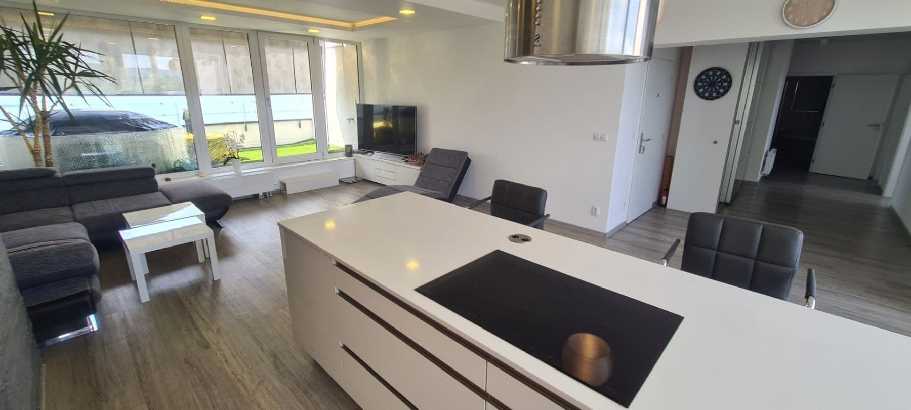 Predaj bytu 5-izbový 122 m², Nad Přehradou, Brno, Jihomoravský kraj Predaj bytu 5-izbový 122 m², Nad Přehradou, Brno, Jihomoravský kraj
