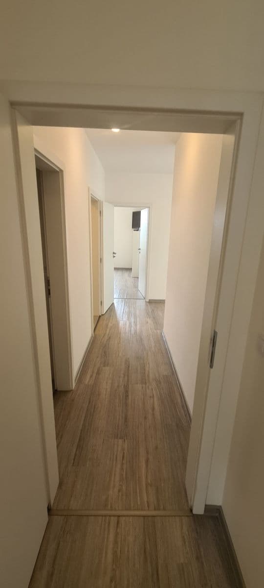 Predaj bytu 5-izbový 122 m², Nad Přehradou, Brno, Jihomoravský kraj Predaj bytu 5-izbový 122 m², Nad Přehradou, Brno, Jihomoravský kraj