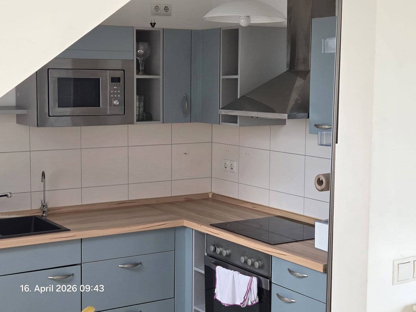 Prenájom bytu 4-izbový 126 m², Berlin, Berlín Prenájom bytu 4-izbový 126 m², Berlin, Berlín