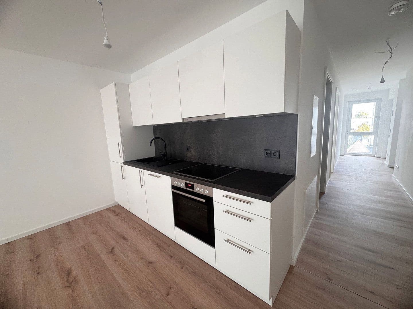 Prenájom bytu 3-izbový 81 m², Holbeinstraße 17, Nürnberg, Bavorsko Prenájom bytu 3-izbový 81 m², Holbeinstraße 17, Nürnberg, Bavorsko