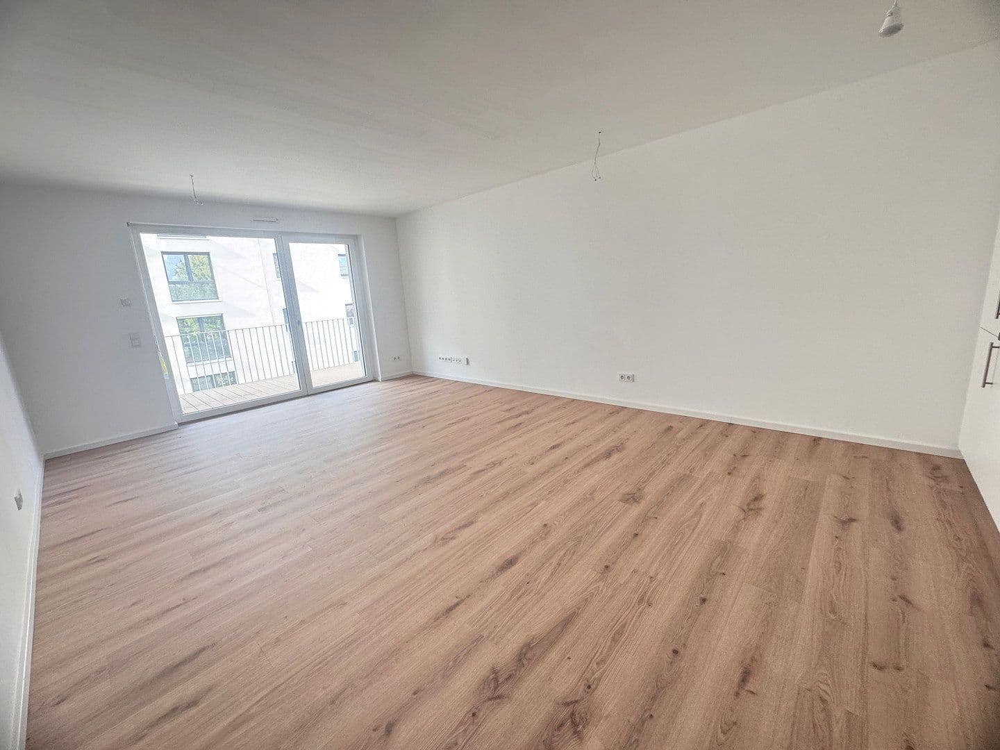 Prenájom bytu 3-izbový 81 m², Holbeinstraße 17, Nürnberg, Bavorsko Prenájom bytu 3-izbový 81 m², Holbeinstraße 17, Nürnberg, Bavorsko