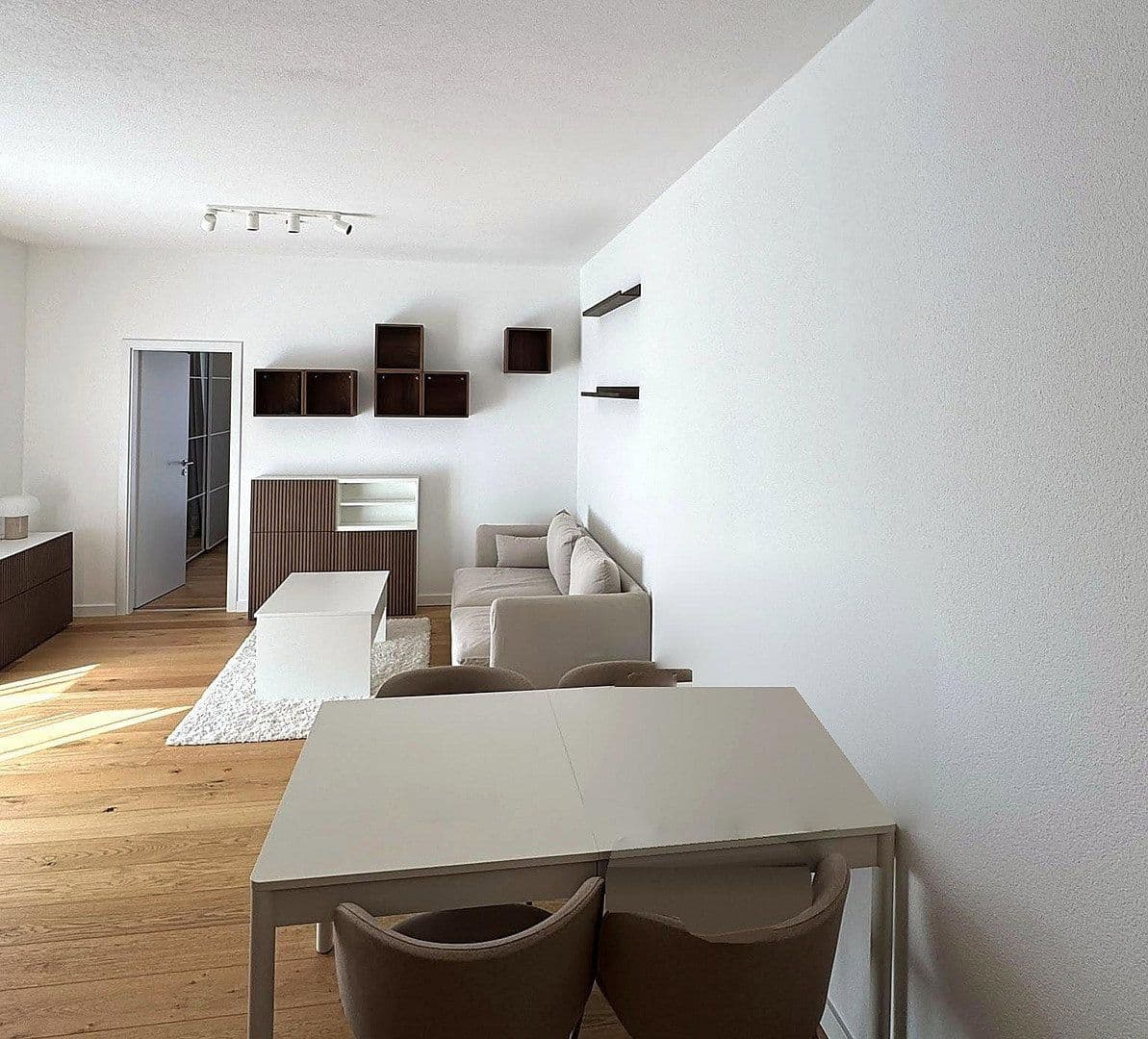 Prenájom bytu 2-izbový 51 m², Metzingen, Bádensko-Wurttembersko Prenájom bytu 2-izbový 51 m², Metzingen, Bádensko-Wurttembersko