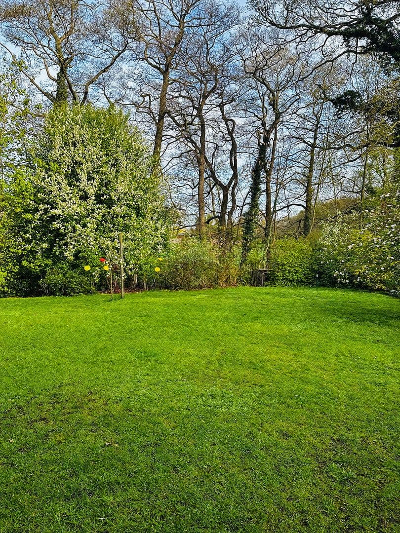 Predaj domu 149 m², pozemok 1.000 m², Hude (Oldenburg), Dolné Sasko Predaj domu 149 m², pozemok 1.000 m², Hude (Oldenburg), Dolné Sasko
