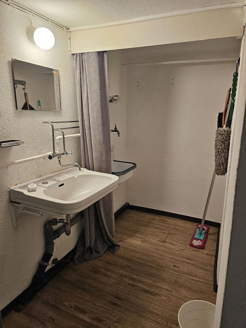 Prenájom nebytového priestoru 2.710 m², Müllergasse 1, Geislingen, Bádensko-Wurttembersko Prenájom nebytového priestoru 2.710 m², Müllergasse 1, Geislingen, Bádensko-Wurttembersko