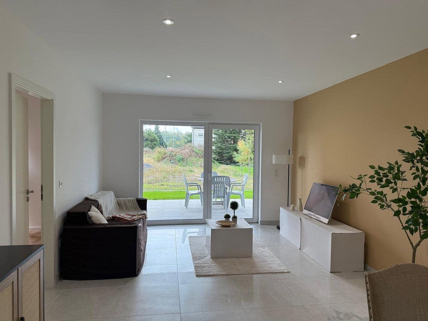 Predaj domu 96 m², pozemok 246 m², Schweigen-Rechtenbach, Porýnie-Falcko Predaj domu 96 m², pozemok 246 m², Schweigen-Rechtenbach, Porýnie-Falcko