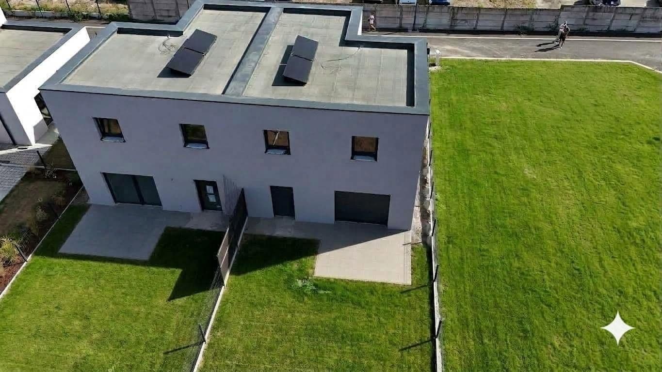 Predaj domu 96 m², pozemok 246 m², Schweigen-Rechtenbach, Porýnie-Falcko Predaj domu 96 m², pozemok 246 m², Schweigen-Rechtenbach, Porýnie-Falcko