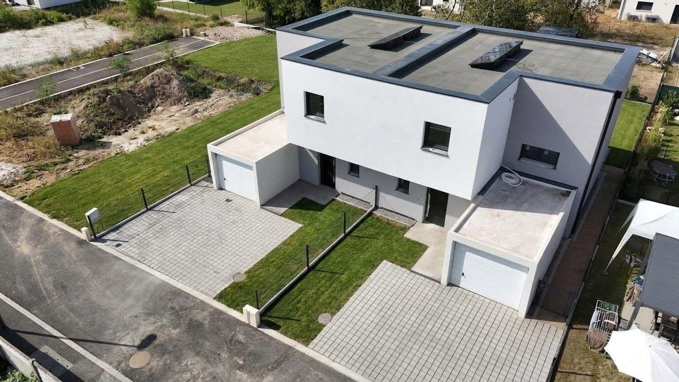 Predaj domu 96 m², pozemok 246 m², Schweigen-Rechtenbach, Porýnie-Falcko Predaj domu 96 m², pozemok 246 m², Schweigen-Rechtenbach, Porýnie-Falcko