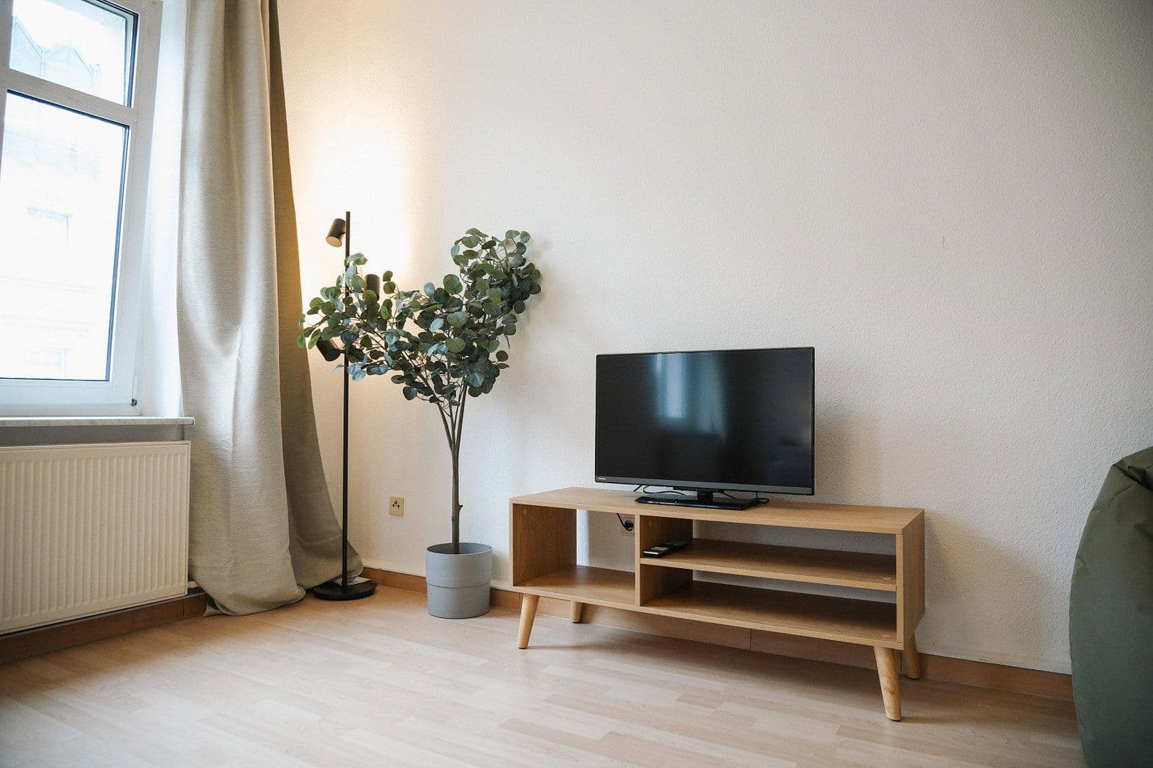 Prenájom bytu 3-izbový 94 m², Frankfrut Oder, Brandenbursko Prenájom bytu 3-izbový 94 m², Frankfrut Oder, Brandenbursko