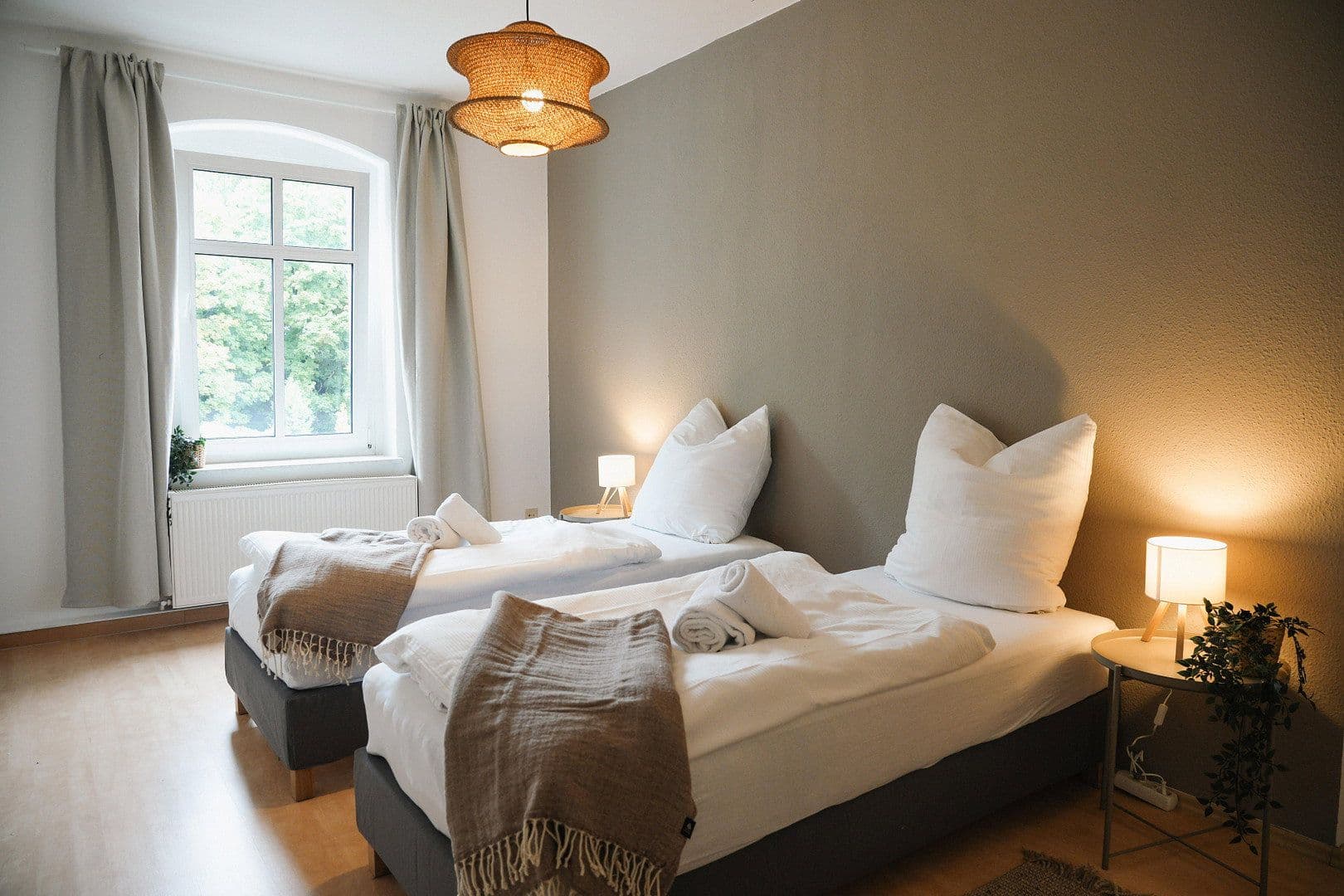Prenájom bytu 3-izbový 94 m², Frankfrut Oder, Brandenbursko Prenájom bytu 3-izbový 94 m², Frankfrut Oder, Brandenbursko