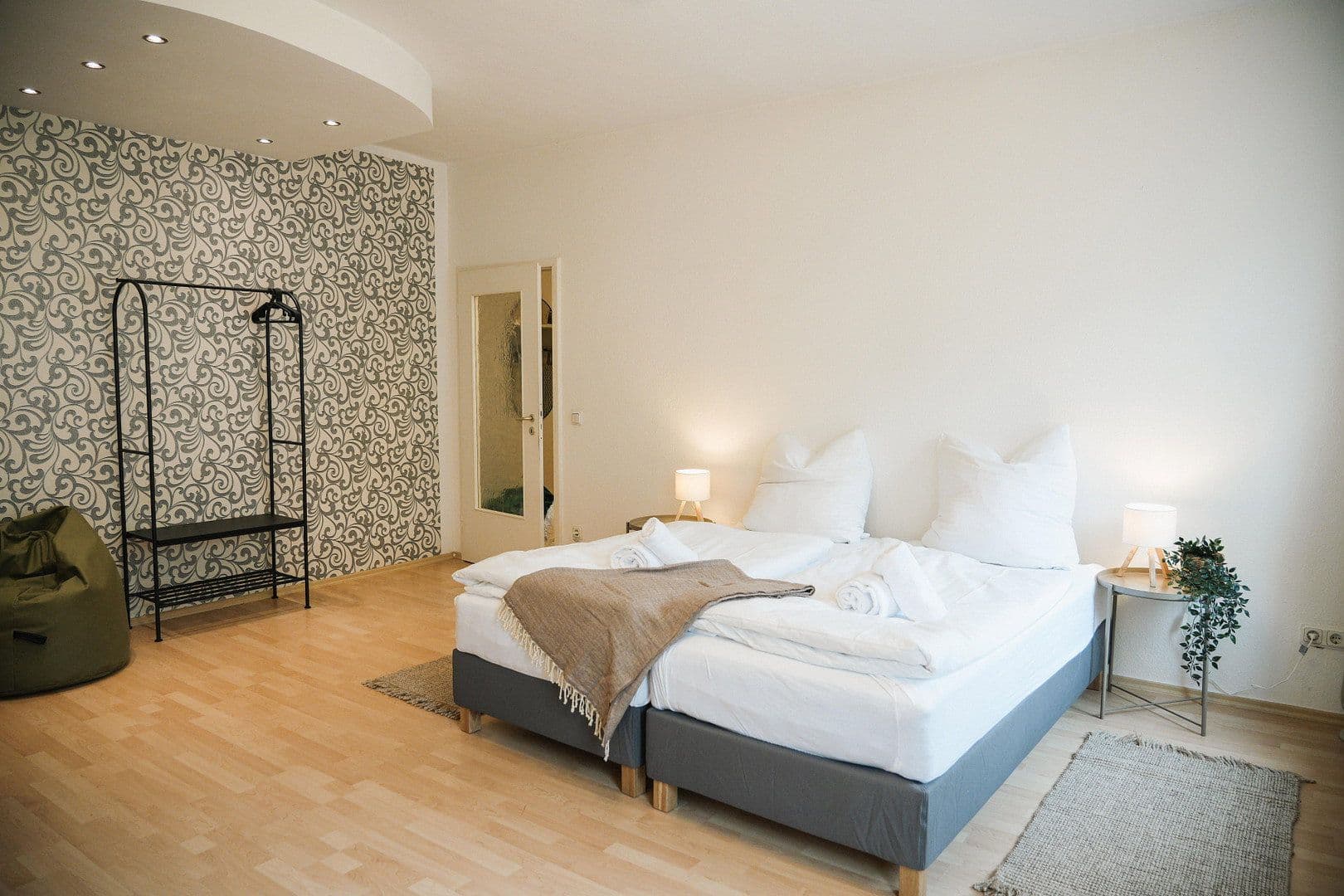Prenájom bytu 3-izbový 94 m², Frankfrut Oder, Brandenbursko Prenájom bytu 3-izbový 94 m², Frankfrut Oder, Brandenbursko