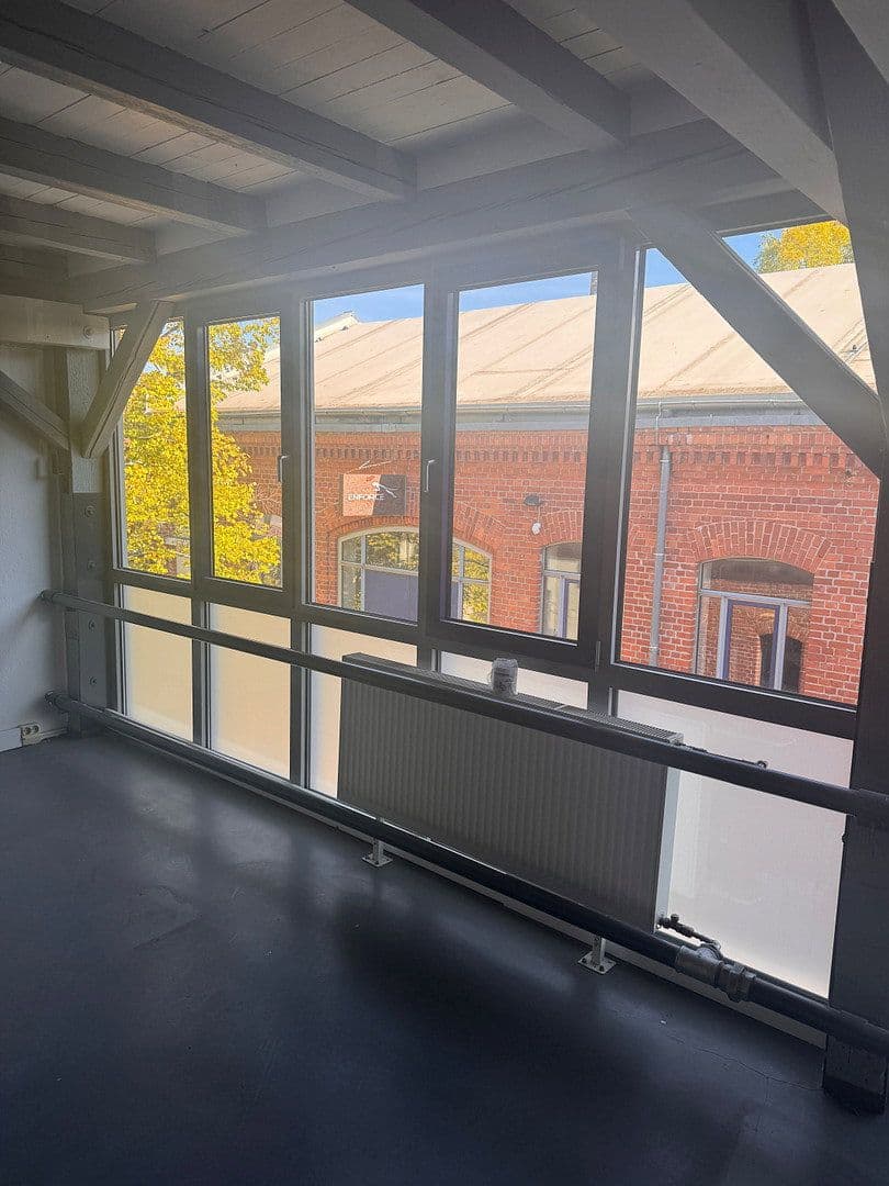 Prenájom kancelárie 241 m², Naumburger Str. 44, Leipzig, Sasko Prenájom kancelárie 241 m², Naumburger Str. 44, Leipzig, Sasko