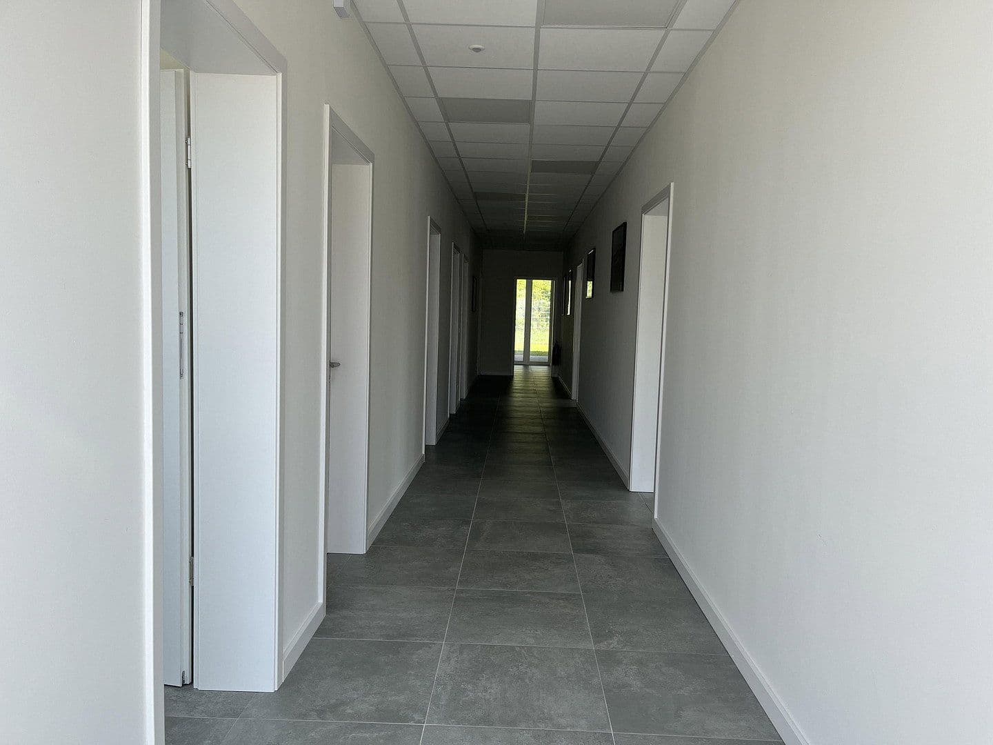 Prenájom kancelárie 148 m², Dr.-Gildemeister-Str. 12, Scharbeutz, Šlezvicko-Holštajnsko Prenájom kancelárie 148 m², Dr.-Gildemeister-Str. 12, Scharbeutz, Šlezvicko-Holštajnsko