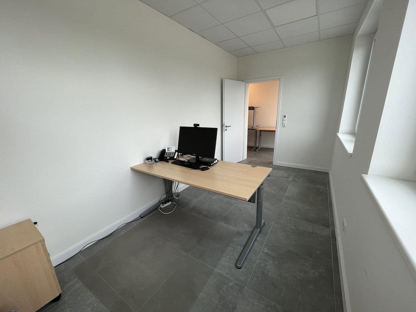 Prenájom kancelárie 148 m², Dr.-Gildemeister-Str. 12, Scharbeutz, Šlezvicko-Holštajnsko Prenájom kancelárie 148 m², Dr.-Gildemeister-Str. 12, Scharbeutz, Šlezvicko-Holštajnsko