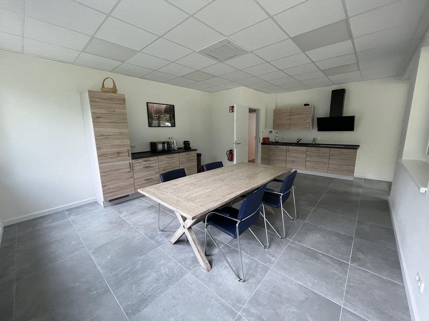 Prenájom kancelárie 148 m², Dr.-Gildemeister-Str. 12, Scharbeutz, Šlezvicko-Holštajnsko Prenájom kancelárie 148 m², Dr.-Gildemeister-Str. 12, Scharbeutz, Šlezvicko-Holštajnsko