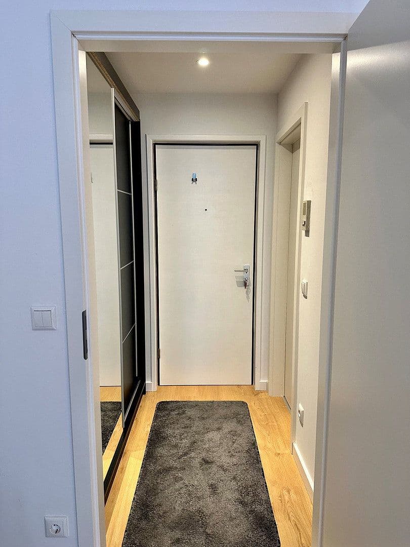 Prenájom bytu 1-izbový 28 m², Streitfeldstr., (Berg-am-Laim), München, Bavorsko Prenájom bytu 1-izbový 28 m², Streitfeldstr., (Berg-am-Laim), München, Bavorsko