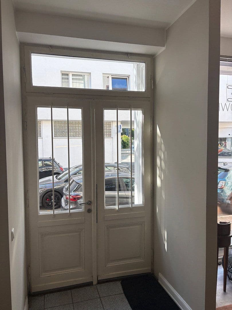 Prenájom bytu 2-izbový 74 m², Große Seestraße 59, Frankfurt am Main, Hesensko Prenájom bytu 2-izbový 74 m², Große Seestraße 59, Frankfurt am Main, Hesensko