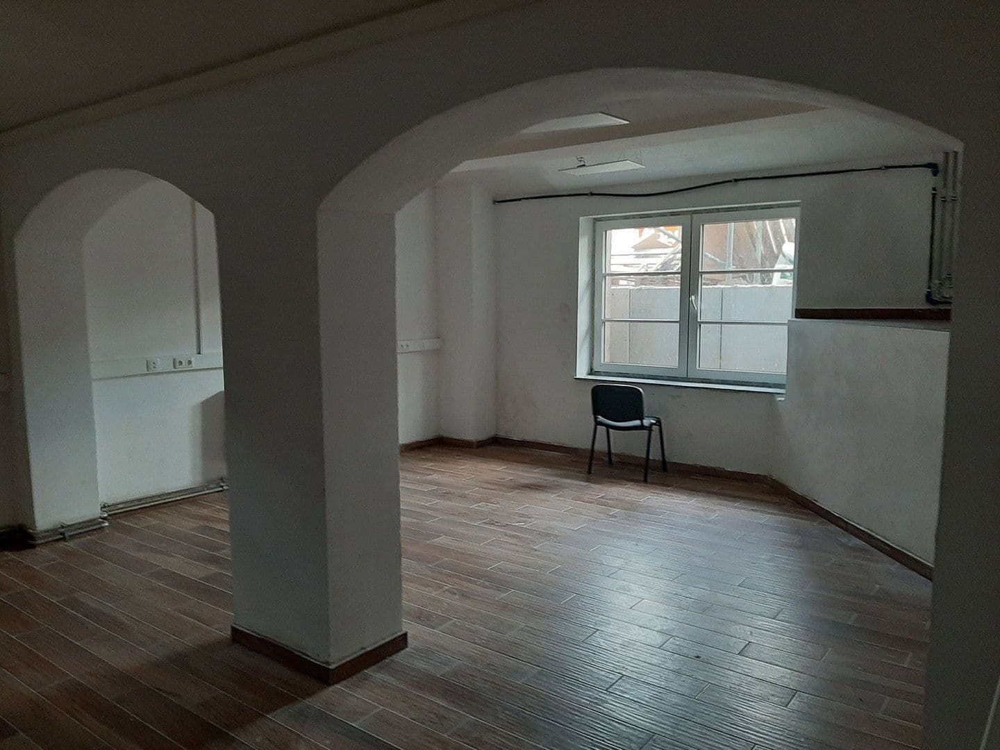 Prenájom kancelárie 3.000 m², Zum Handelshof 3, Magdeburg, Sasko-Anhaltsko Prenájom kancelárie 3.000 m², Zum Handelshof 3, Magdeburg, Sasko-Anhaltsko