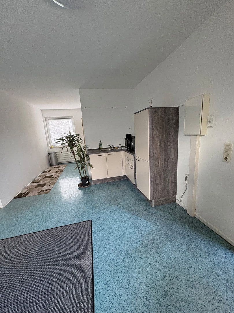 Prenájom kancelárie 103 m², Kaltenherberg, Burscheid, Severné Porýnie - Westfálsko Prenájom kancelárie 103 m², Kaltenherberg, Burscheid, Severné Porýnie - Westfálsko
