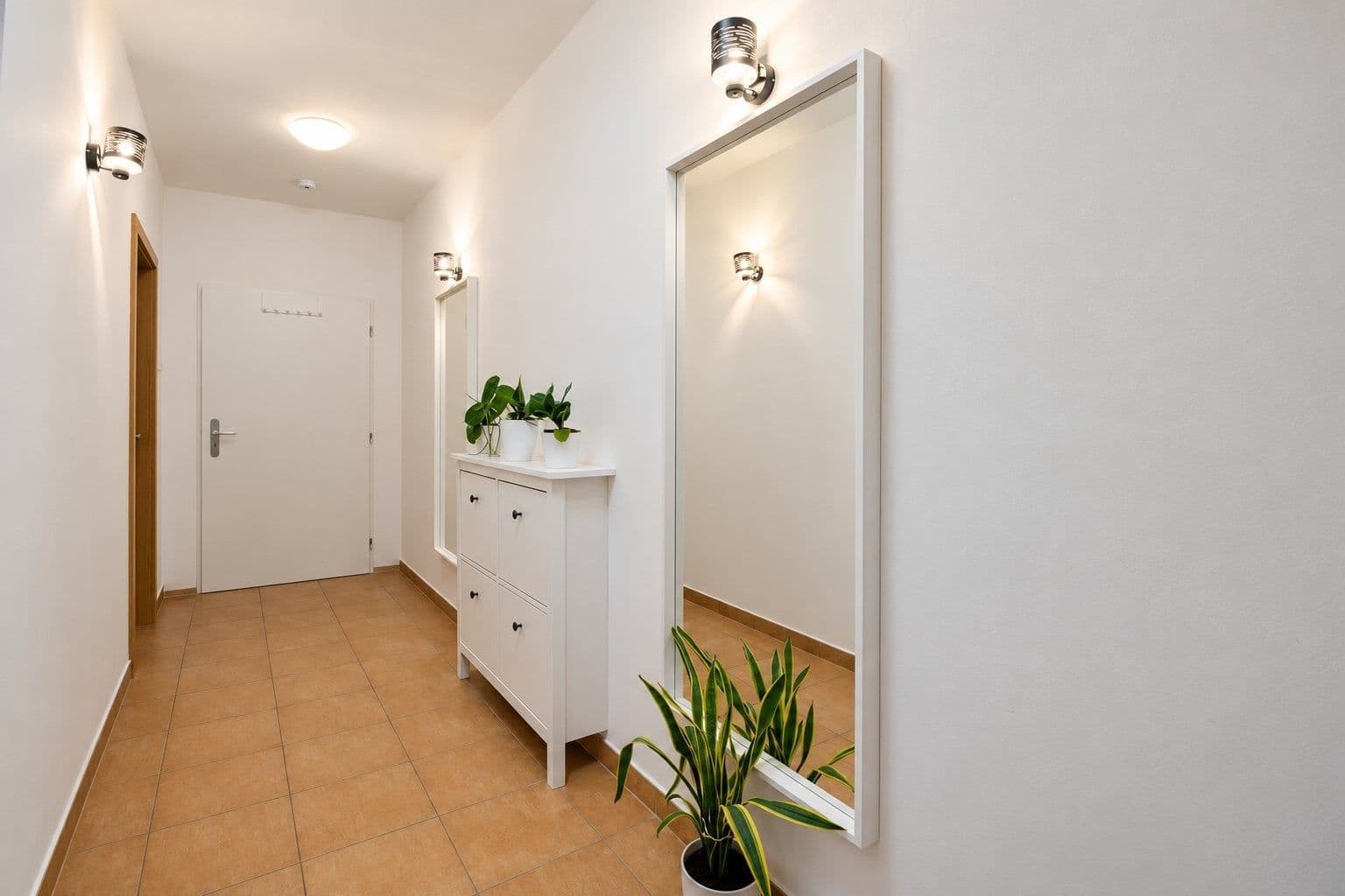 Prenájom bytu 2-izbový 62 m², Březenská, Praha, Praha Prenájom bytu 2-izbový 62 m², Březenská, Praha, Praha