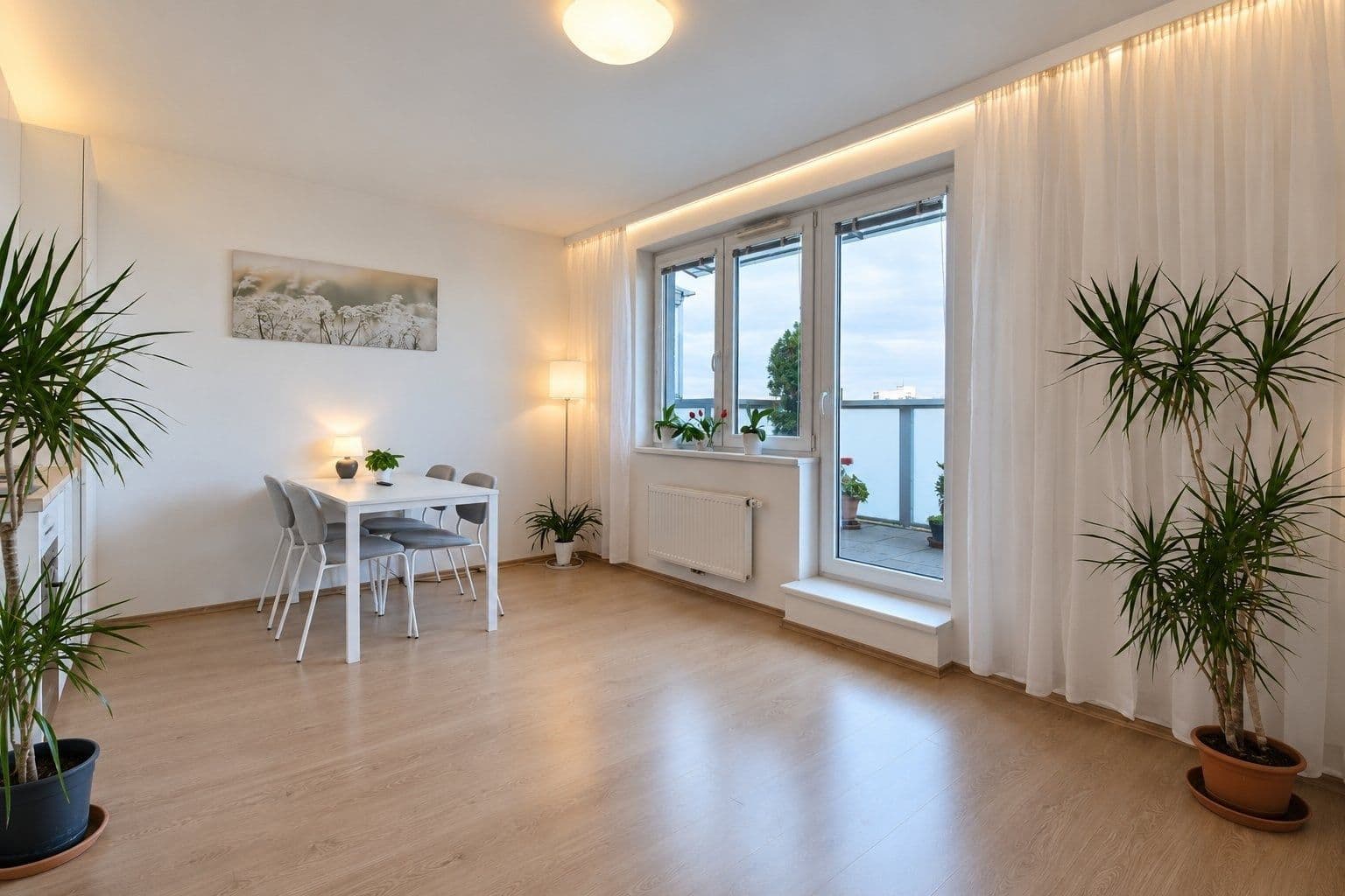 Prenájom bytu 2-izbový 62 m², Březenská, Praha, Praha Prenájom bytu 2-izbový 62 m², Březenská, Praha, Praha