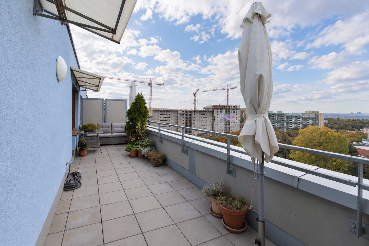 Prenájom bytu 2-izbový 69 m², Březenská, Praha, Praha Prenájom bytu 2-izbový 69 m², Březenská, Praha, Praha