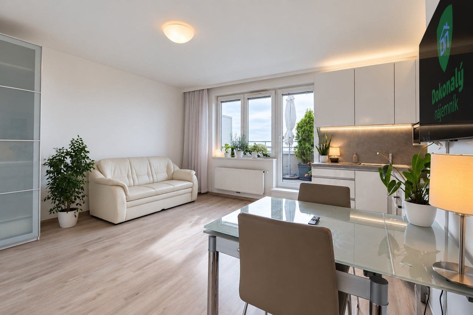 Prenájom bytu 2-izbový 69 m², Březenská, Praha, Praha Prenájom bytu 2-izbový 69 m², Březenská, Praha, Praha