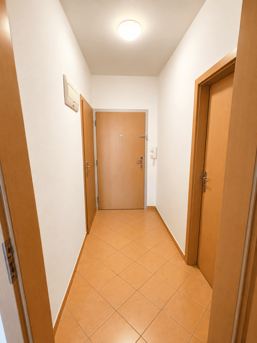 Prenájom bytu 2-izbový 48 m², Berlínská, Praha, Praha Prenájom bytu 2-izbový 48 m², Berlínská, Praha, Praha