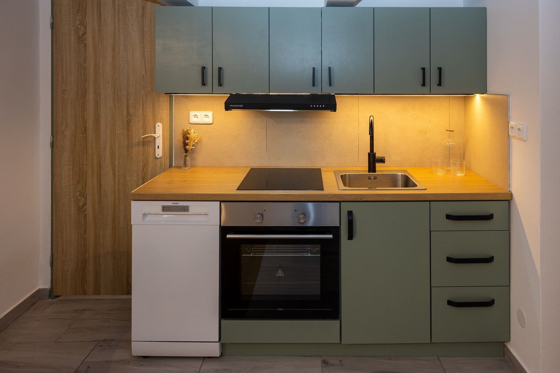 Predaj nebytového priestoru 35 m², Ouvalova, Slaný, Středočeský kraj Predaj nebytového priestoru 35 m², Ouvalova, Slaný, Středočeský kraj
