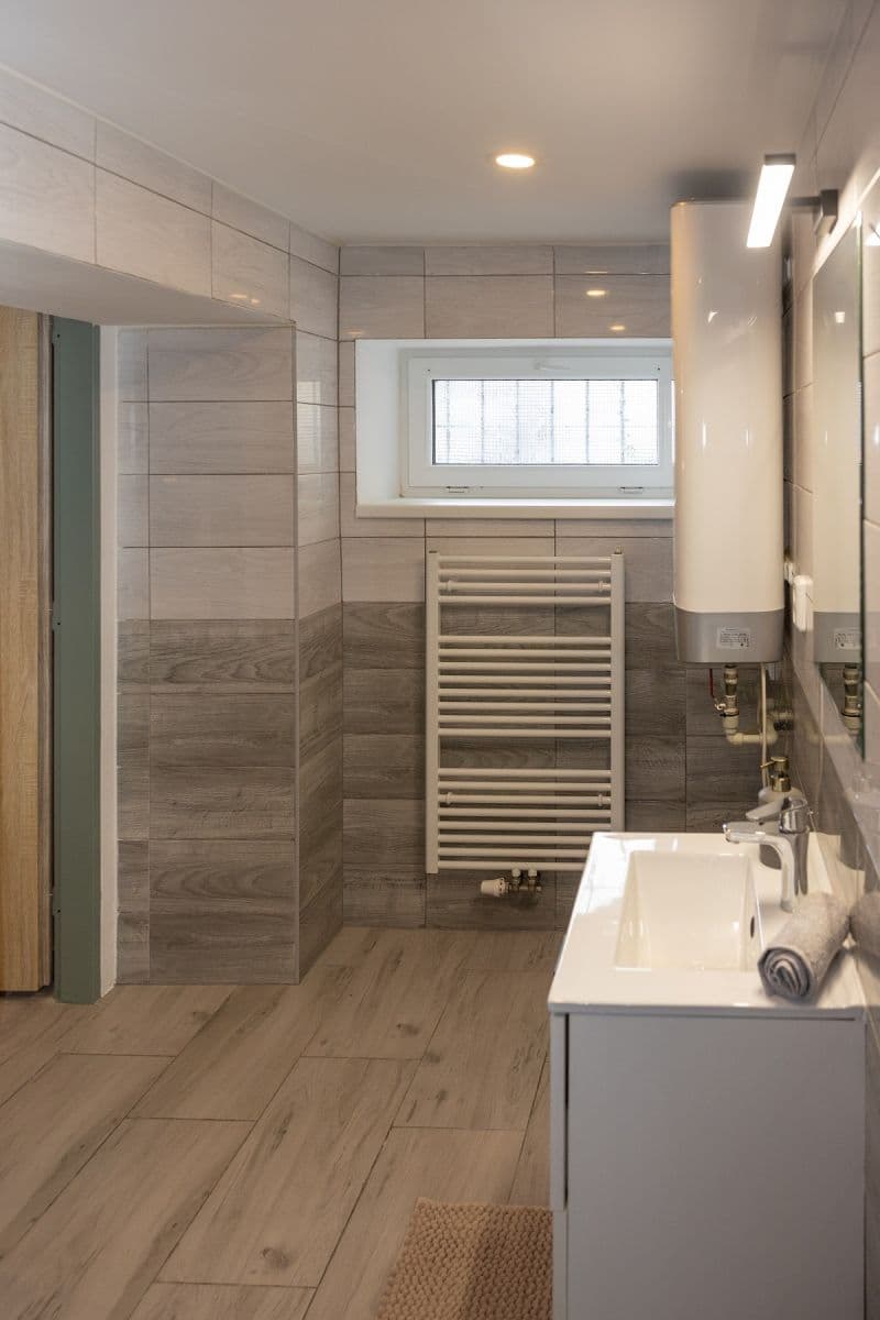 Predaj nebytového priestoru 35 m², Ouvalova, Slaný, Středočeský kraj Predaj nebytového priestoru 35 m², Ouvalova, Slaný, Středočeský kraj