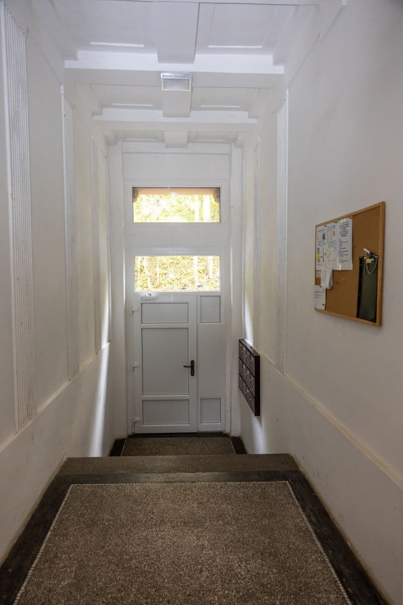 Predaj nebytového priestoru 35 m², Ouvalova, Slaný, Středočeský kraj Predaj nebytového priestoru 35 m², Ouvalova, Slaný, Středočeský kraj