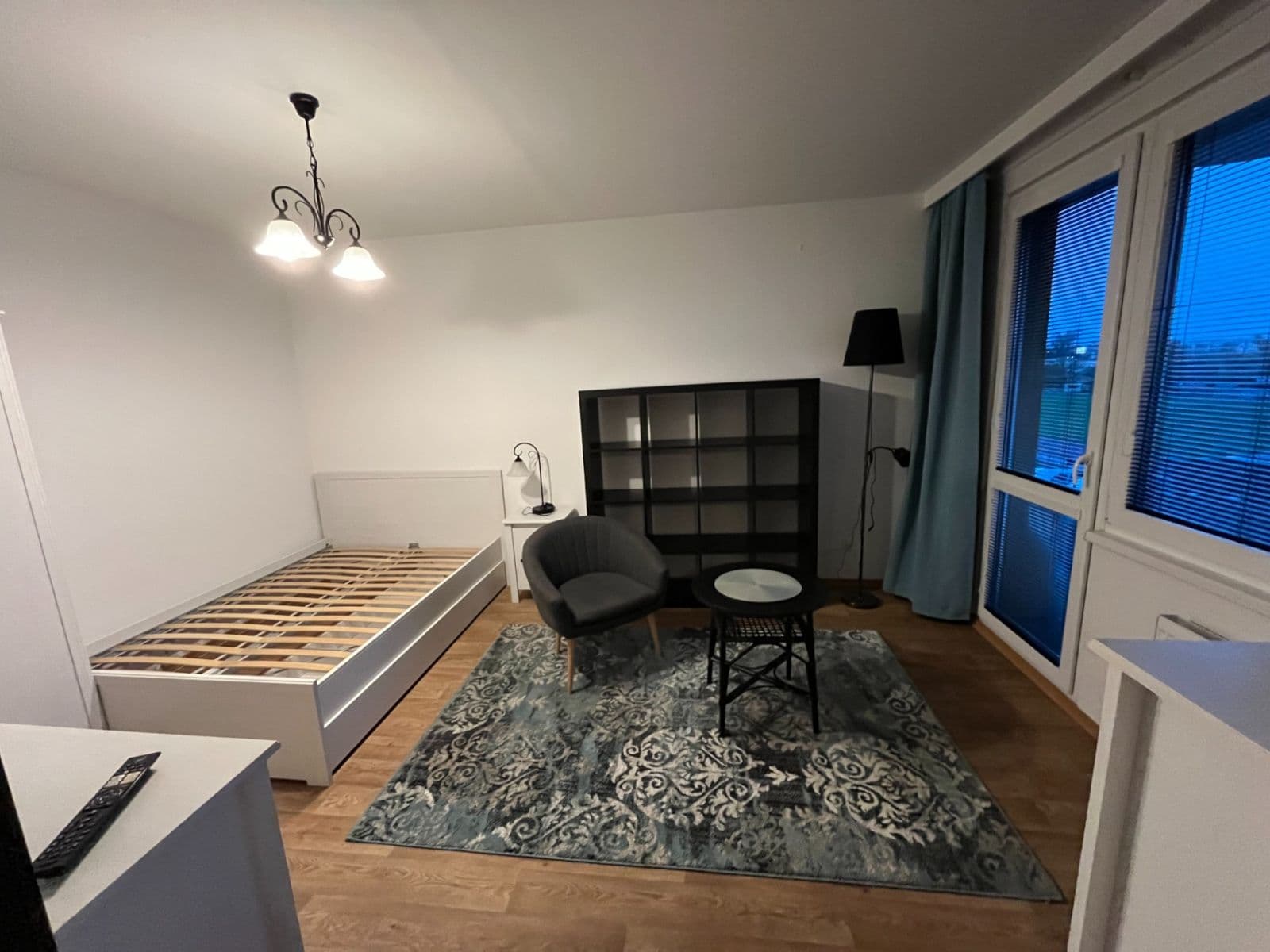 Prenájom bytu 1-izbový 36 m², V. Talicha, České Budějovice, Jihočeský kraj Prenájom bytu 1-izbový 36 m², V. Talicha, České Budějovice, Jihočeský kraj