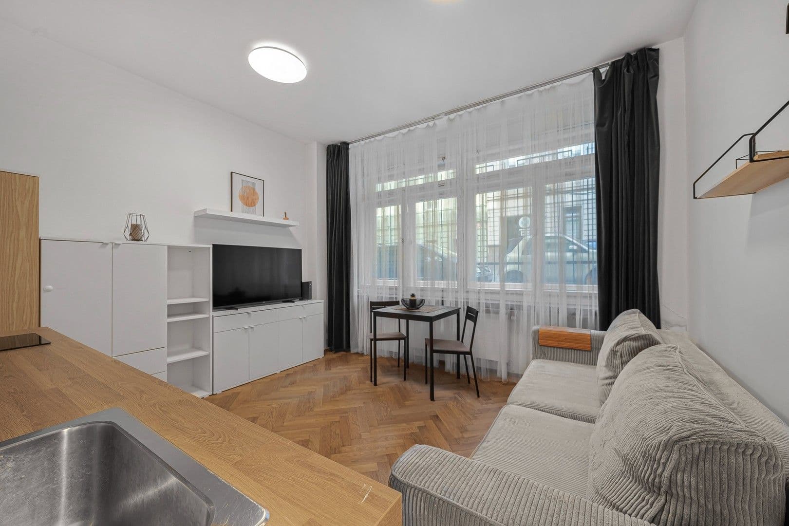 Prenájom bytu 1-izbový 23 m², Pplk. Sochora, Praha, Praha Prenájom bytu 1-izbový 23 m², Pplk. Sochora, Praha, Praha