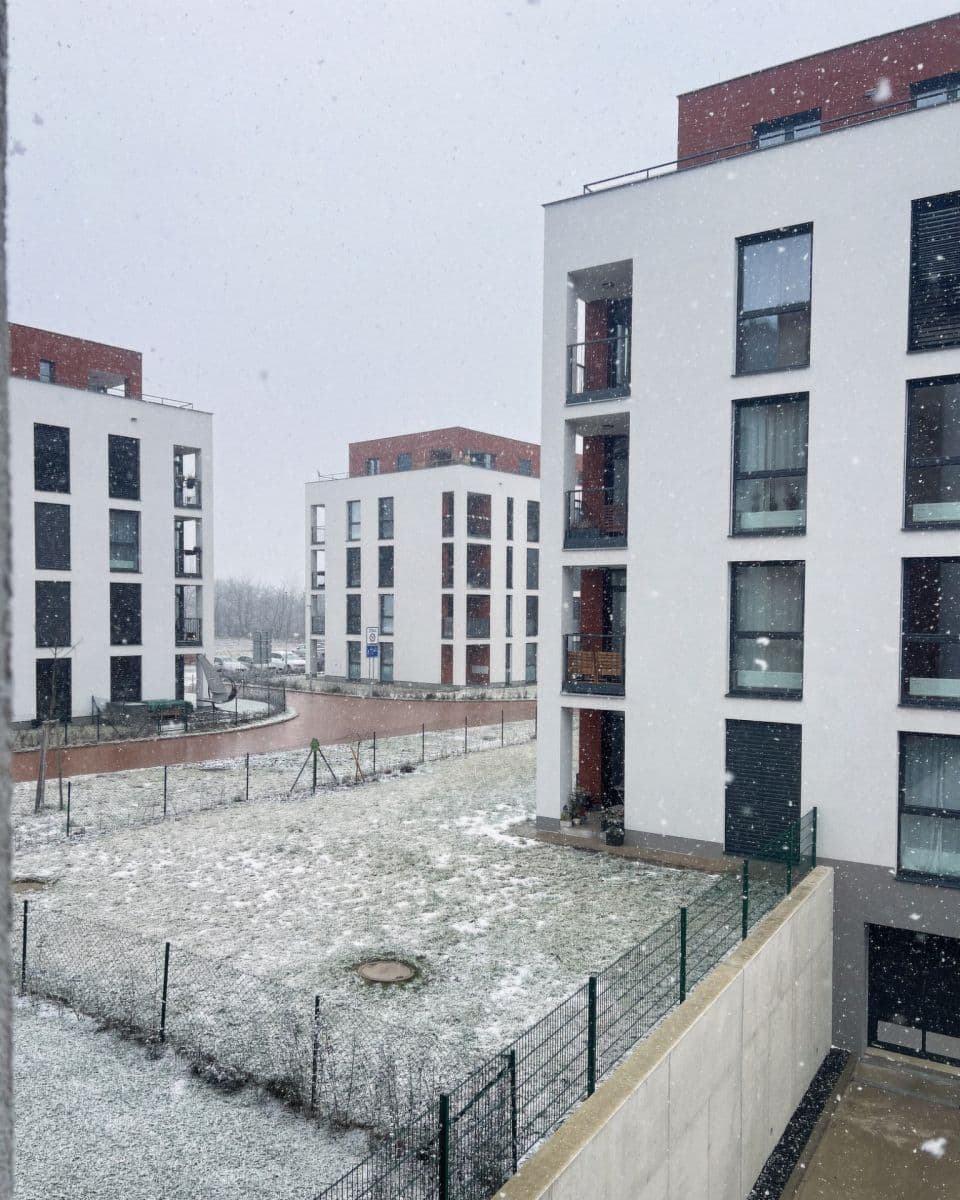 Prenájom bytu 2-izbový 71 m², Janovická, Kolín, Středočeský kraj Prenájom bytu 2-izbový 71 m², Janovická, Kolín, Středočeský kraj