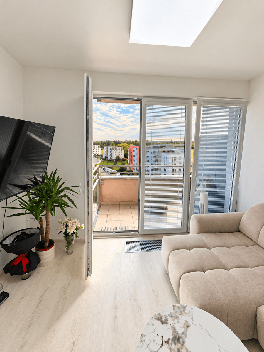Predaj bytu 1-izbový 38 m², Kadečkové, Praha, Praha Predaj bytu 1-izbový 38 m², Kadečkové, Praha, Praha