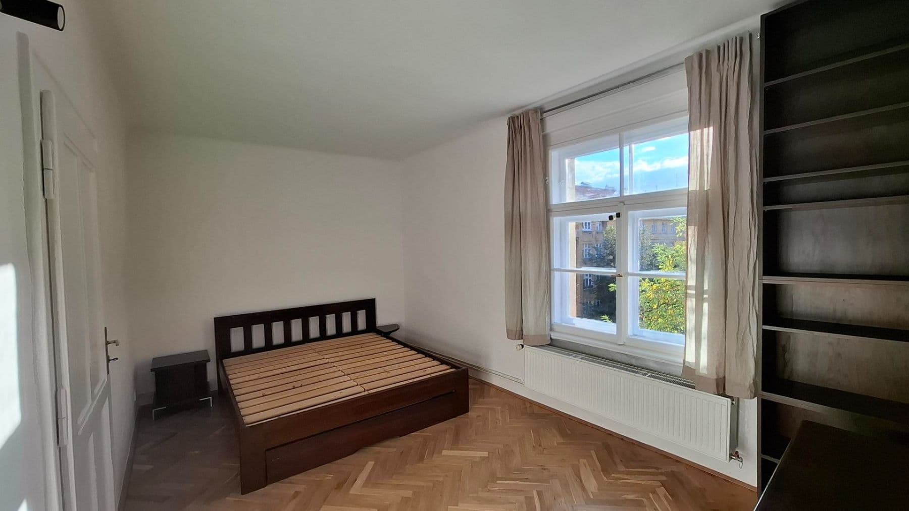 Prenájom bytu 2-izbový 54 m², Žerotínova, Praha, Praha Prenájom bytu 2-izbový 54 m², Žerotínova, Praha, Praha