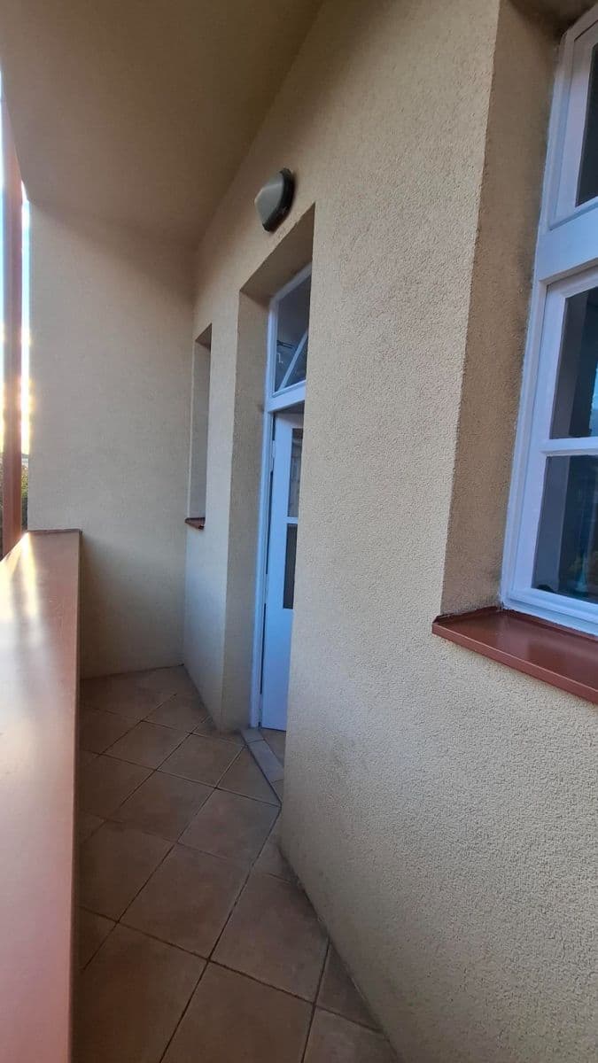 Prenájom bytu 2-izbový 54 m², Žerotínova, Praha, Praha Prenájom bytu 2-izbový 54 m², Žerotínova, Praha, Praha