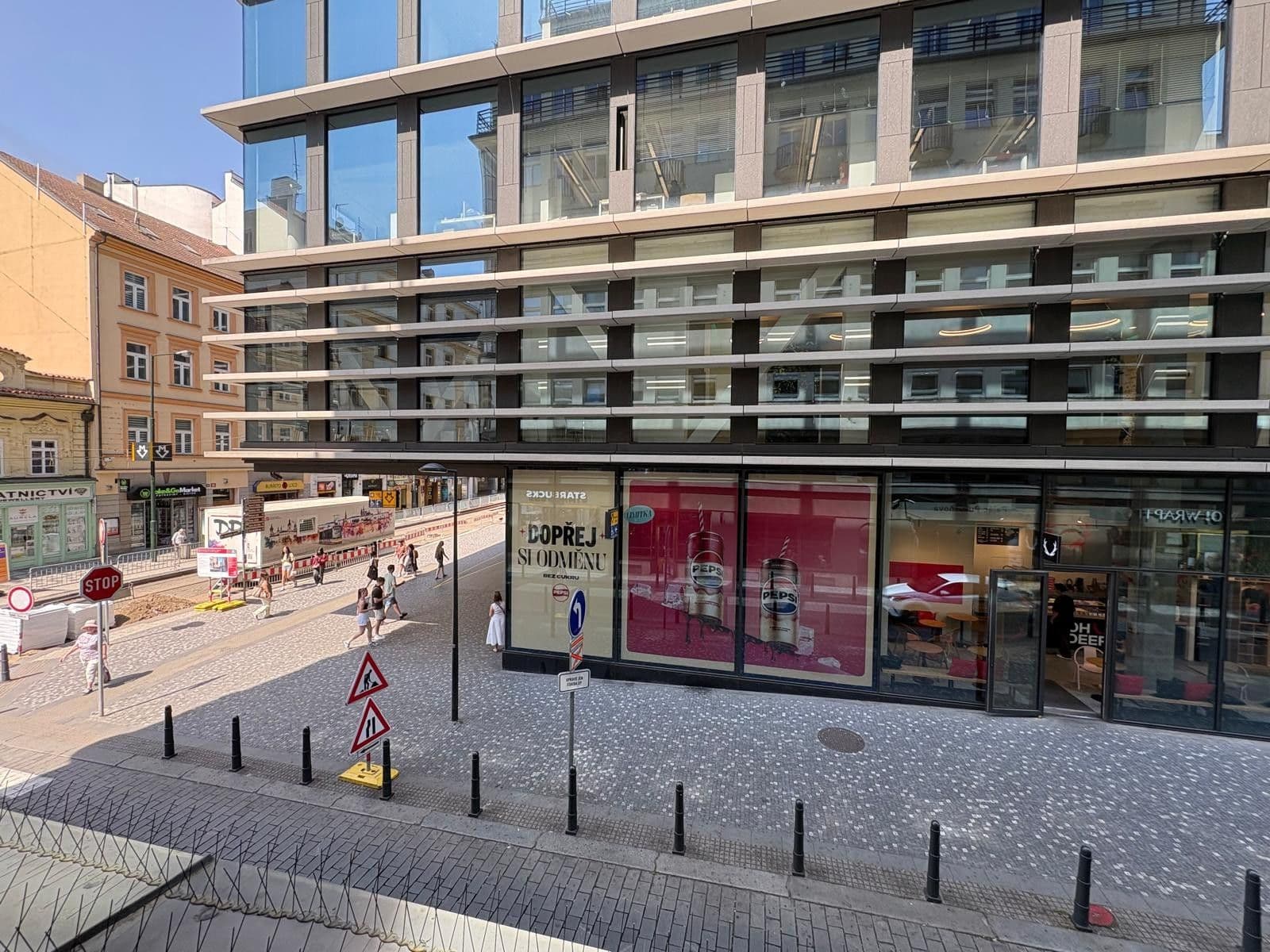 Prenájom nebytového priestoru 25 m², Purkyňova, Praha, Praha Prenájom nebytového priestoru 25 m², Purkyňova, Praha, Praha