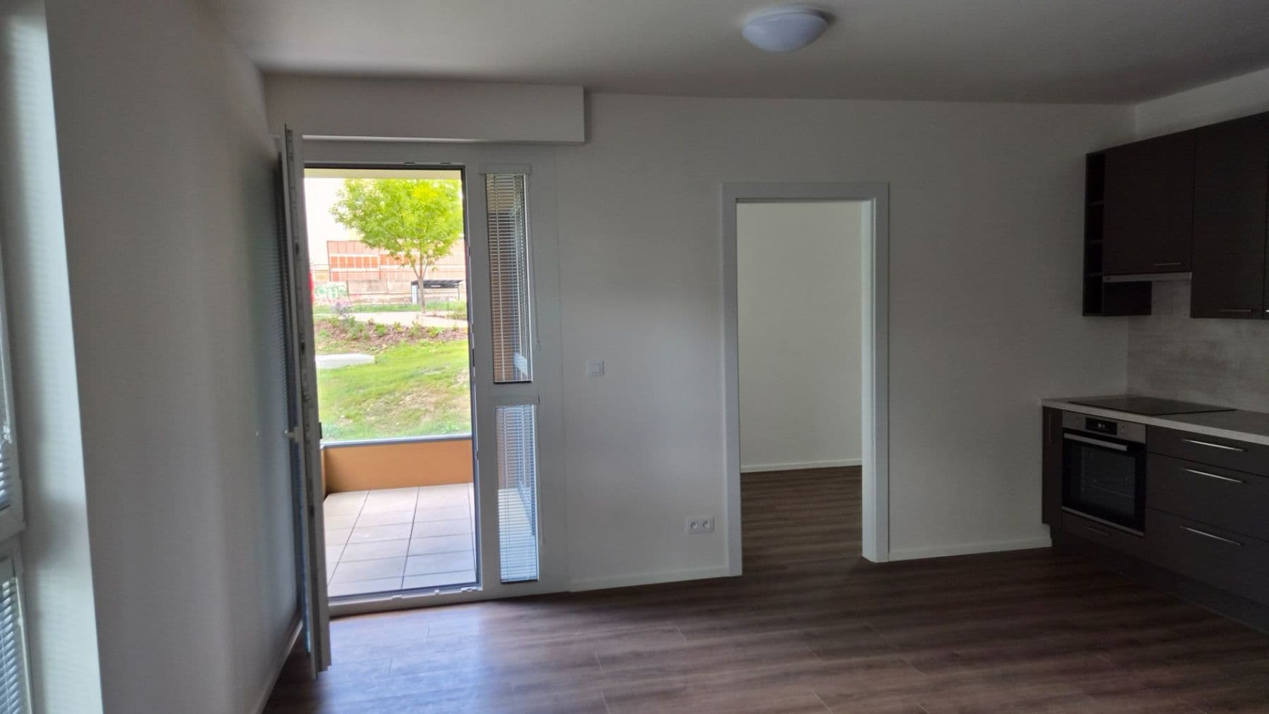Prenájom bytu 2-izbový 47 m², Arnošta Valenty, Praha, Praha Prenájom bytu 2-izbový 47 m², Arnošta Valenty, Praha, Praha