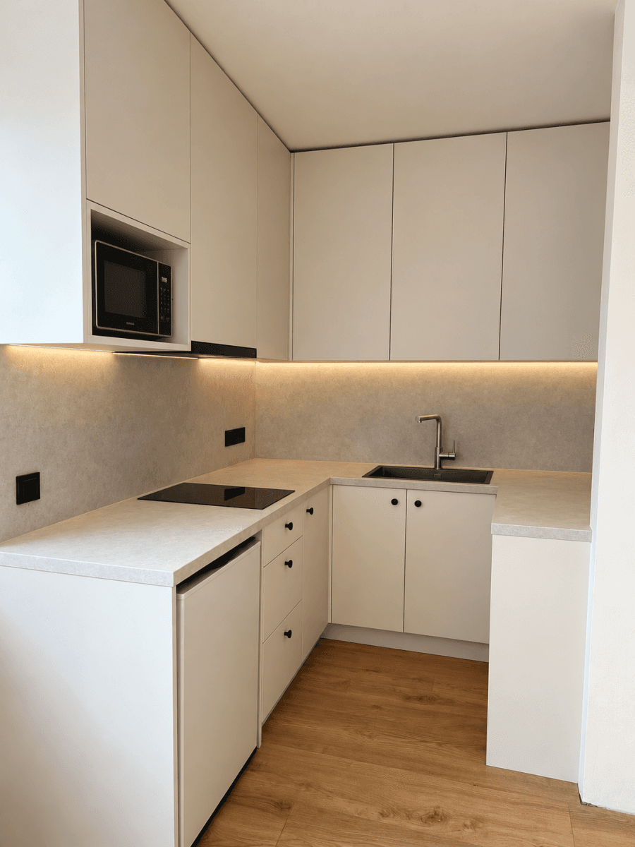Prenájom bytu 1-izbový 35 m², Tomanova, Plzeň, Plzeňský kraj Prenájom bytu 1-izbový 35 m², Tomanova, Plzeň, Plzeňský kraj