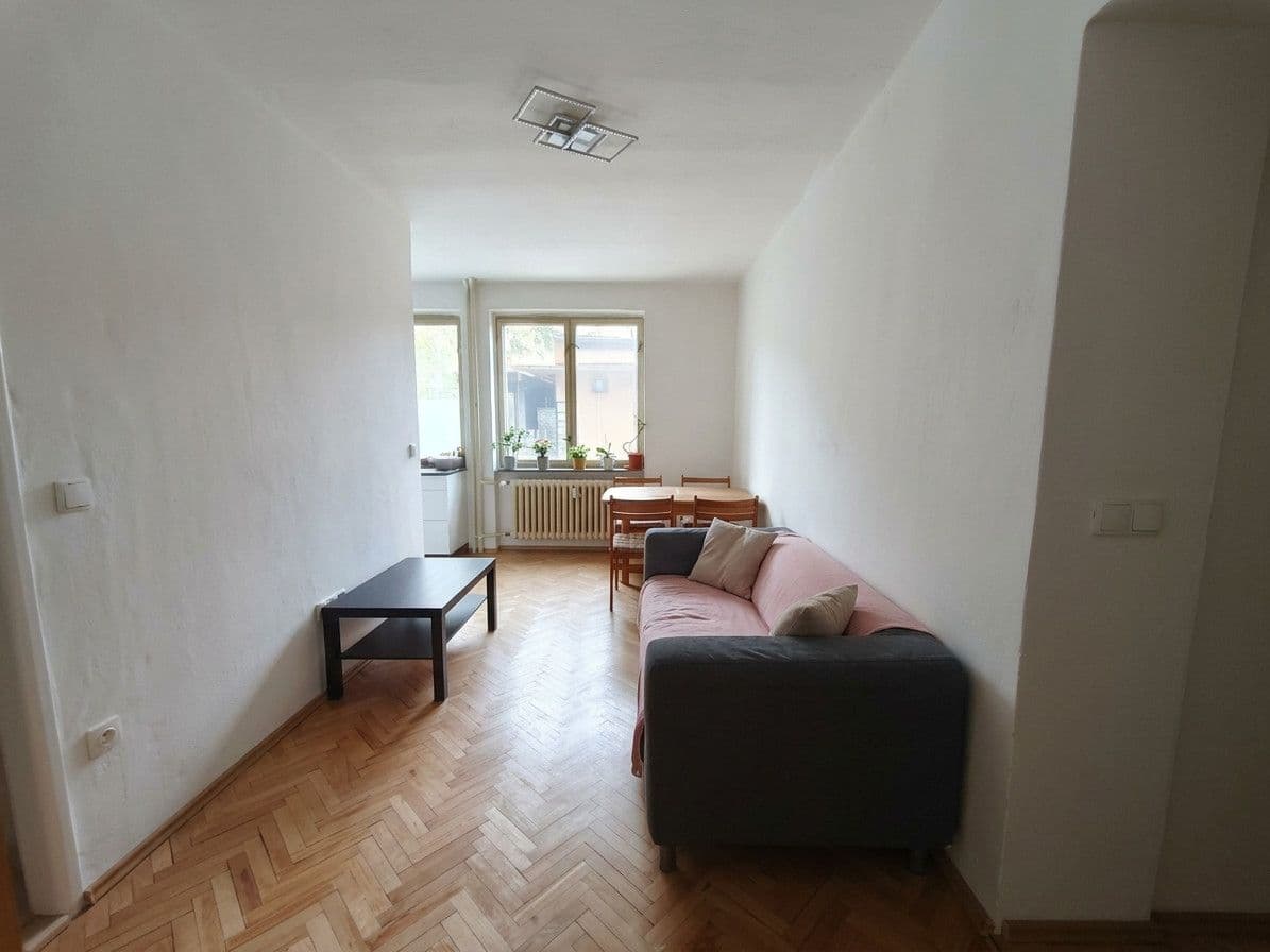 Predaj bytu 4-izbový 77 m², Hrusická, Praha, Praha Predaj bytu 4-izbový 77 m², Hrusická, Praha, Praha