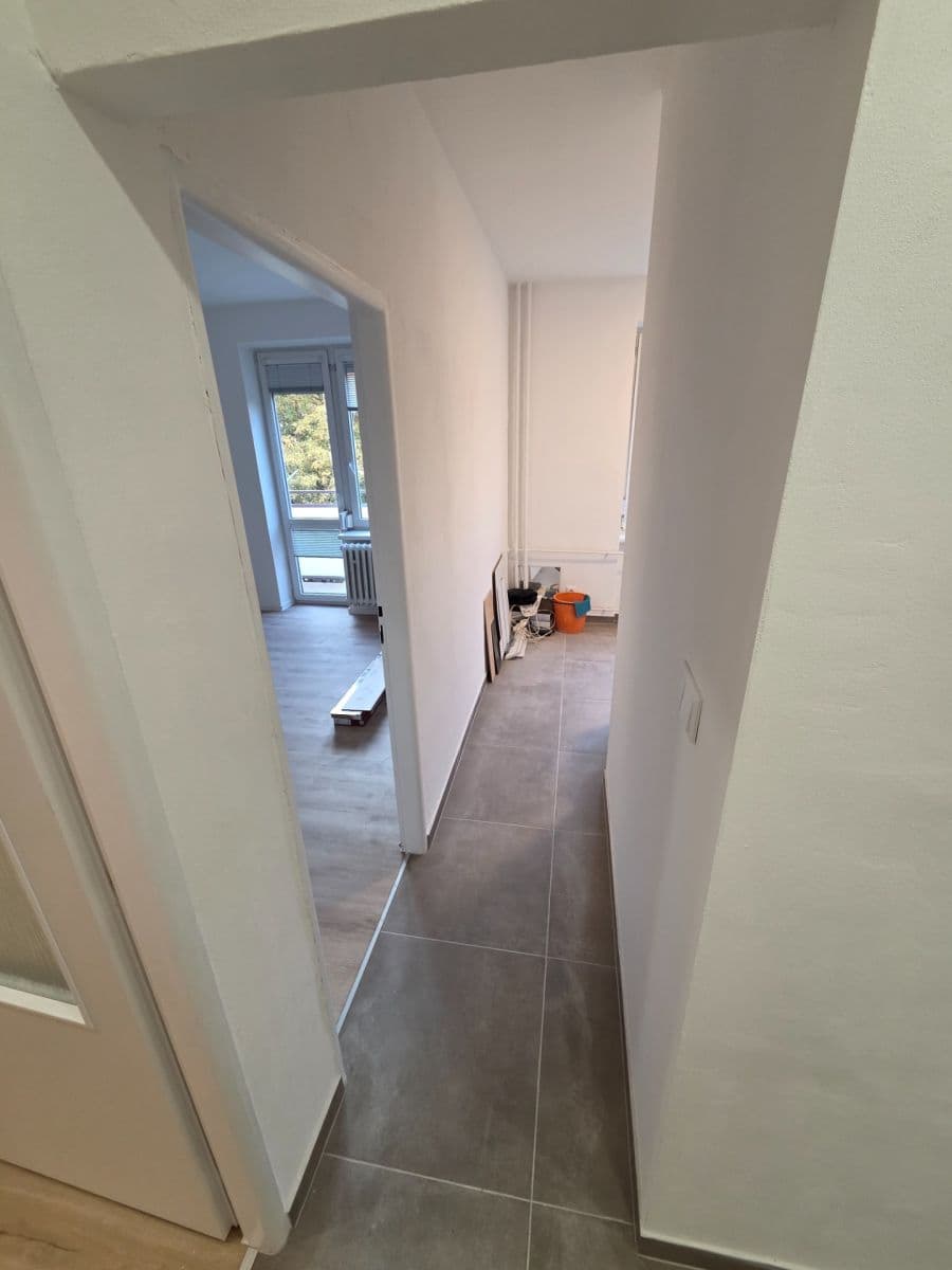 Prenájom bytu 3-izbový 73 m², Na Královkách, Kuřim, Jihomoravský kraj Prenájom bytu 3-izbový 73 m², Na Královkách, Kuřim, Jihomoravský kraj