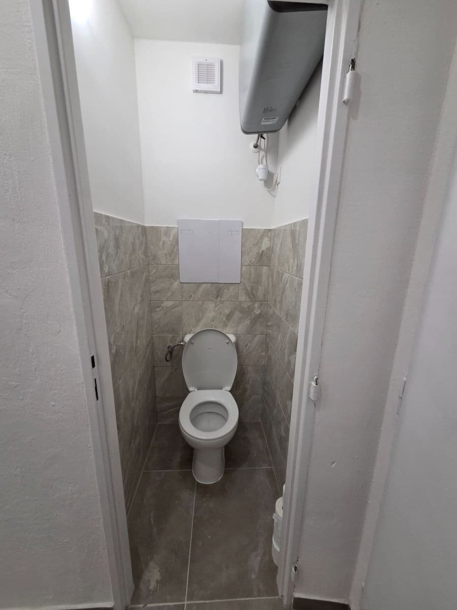 Prenájom bytu 3-izbový 73 m², Na Královkách, Kuřim, Jihomoravský kraj Prenájom bytu 3-izbový 73 m², Na Královkách, Kuřim, Jihomoravský kraj