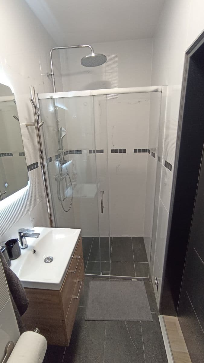 Prenájom bytu 1-izbový 1 m², V Brůdku, Praha, Praha Prenájom bytu 1-izbový 1 m², V Brůdku, Praha, Praha