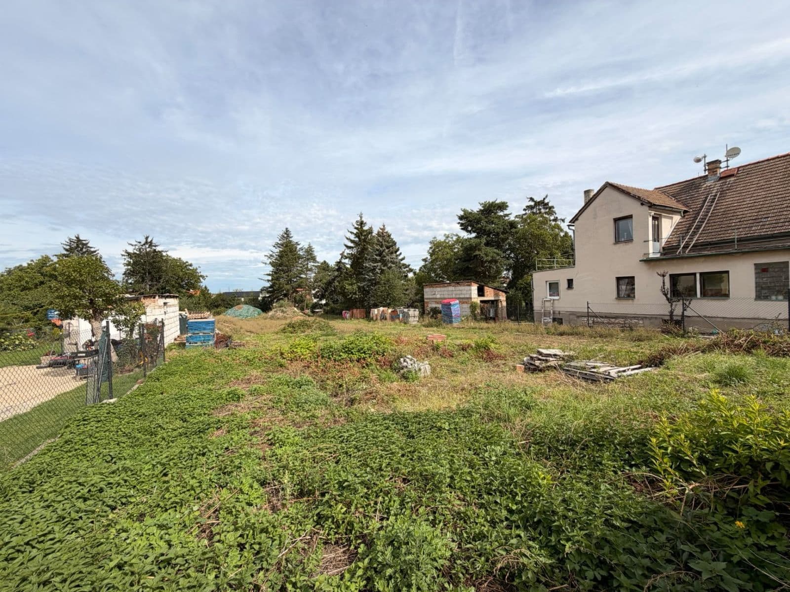 Predaj pozemku 1.342 m², Zbuzany, Středočeský kraj Predaj pozemku 1.342 m², Zbuzany, Středočeský kraj