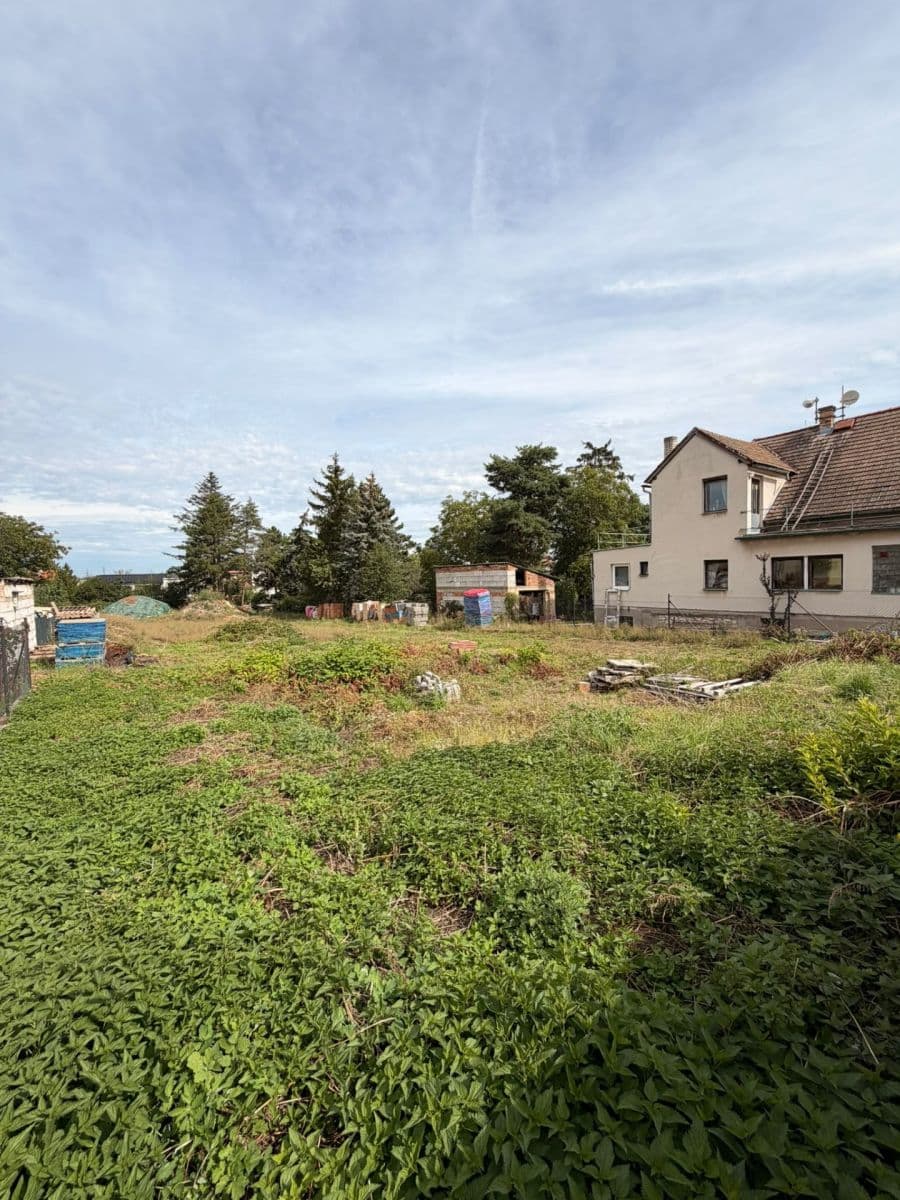 Predaj pozemku 1.342 m², Zbuzany, Středočeský kraj Predaj pozemku 1.342 m², Zbuzany, Středočeský kraj