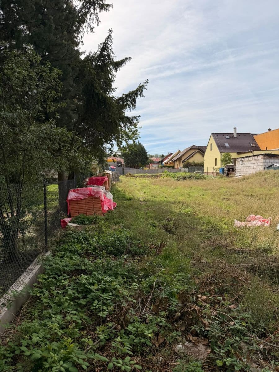 Predaj pozemku 1.342 m², Zbuzany, Středočeský kraj Predaj pozemku 1.342 m², Zbuzany, Středočeský kraj