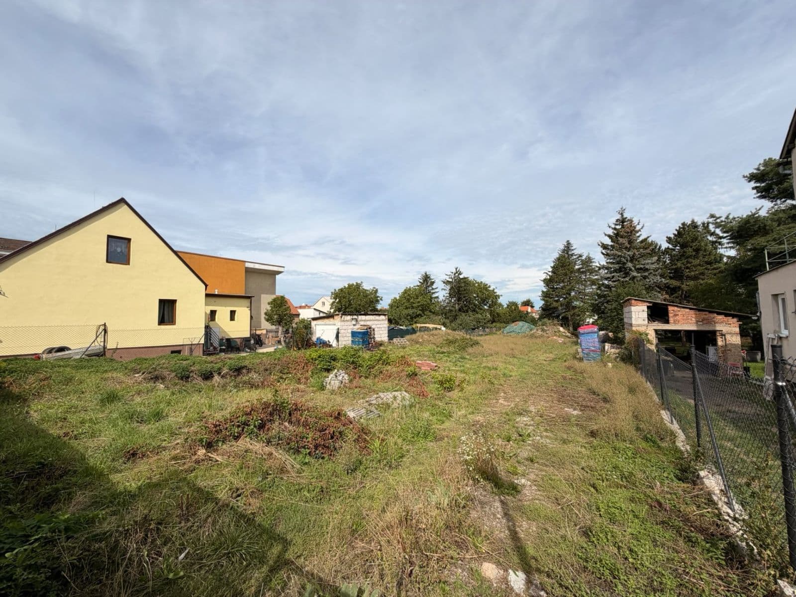Predaj pozemku 1.342 m², Zbuzany, Středočeský kraj Predaj pozemku 1.342 m², Zbuzany, Středočeský kraj
