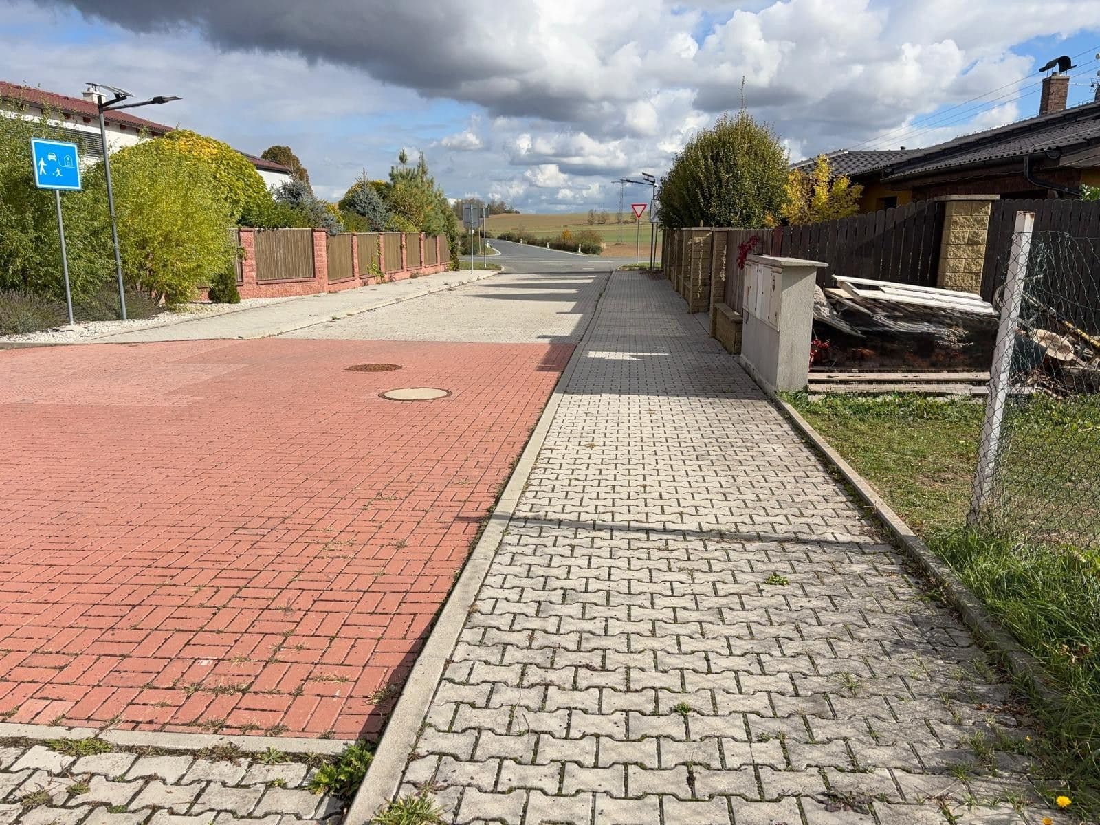 Predaj pozemku 1.069 m², Plzeň, Plzeňský kraj Predaj pozemku 1.069 m², Plzeň, Plzeňský kraj