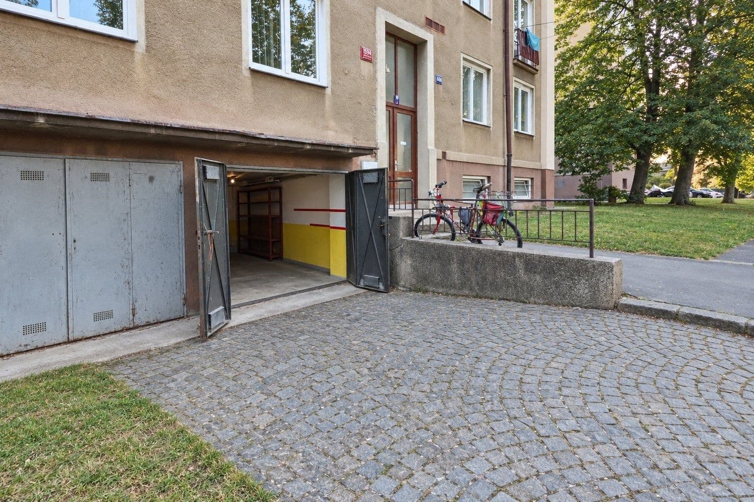 Prenájom bytu 2-izbový 48 m², Dvouletky, Praha, Praha Prenájom bytu 2-izbový 48 m², Dvouletky, Praha, Praha