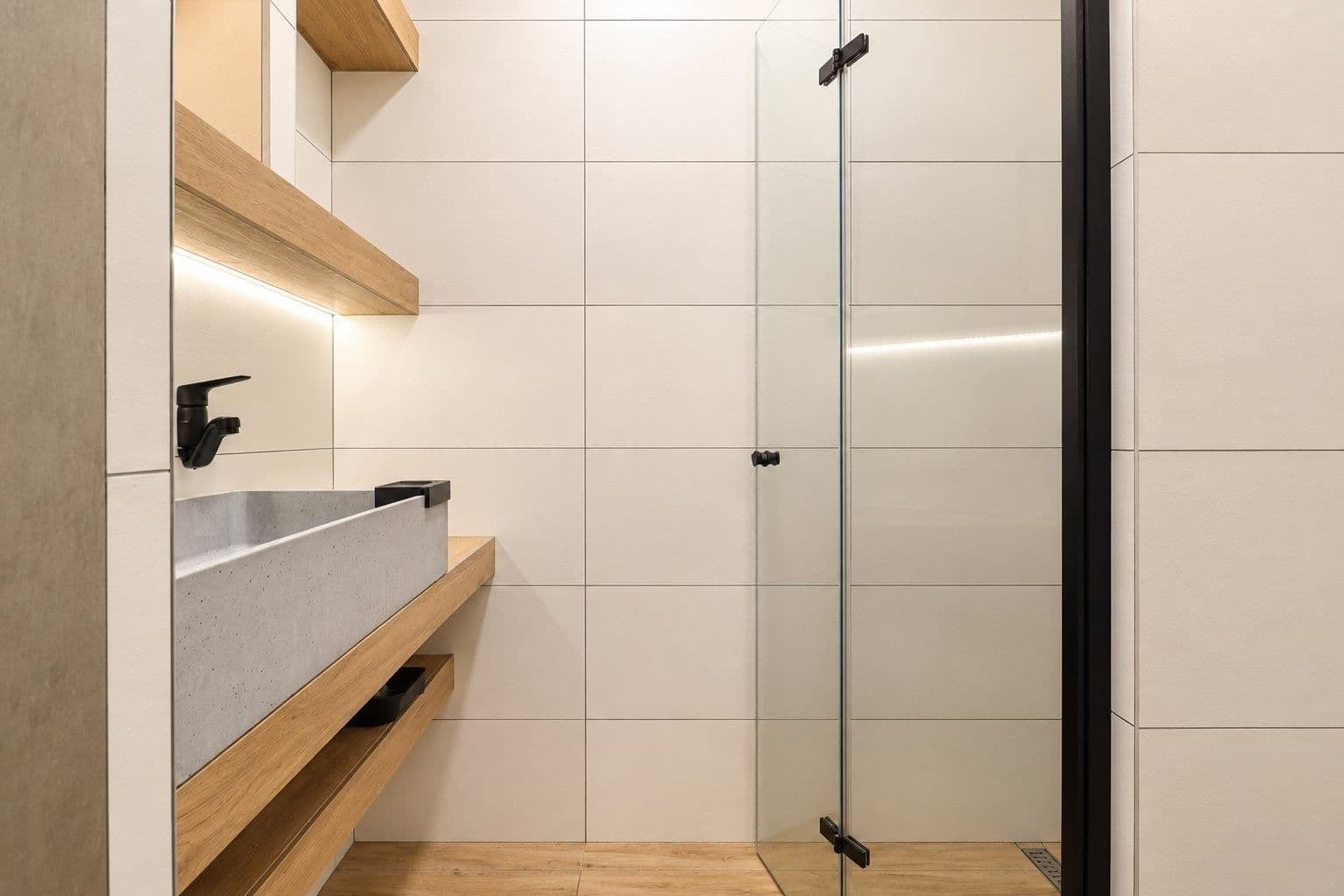 Prenájom bytu 2-izbový 48 m², Dvouletky, Praha, Praha Prenájom bytu 2-izbový 48 m², Dvouletky, Praha, Praha